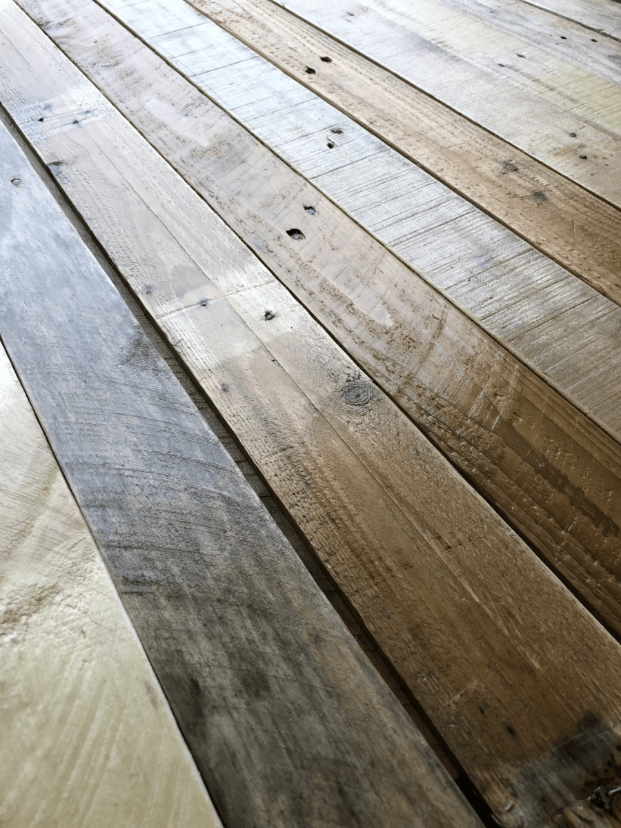 Varnished Reclaimed Wood Cladding - WoodCladding.co.uk
