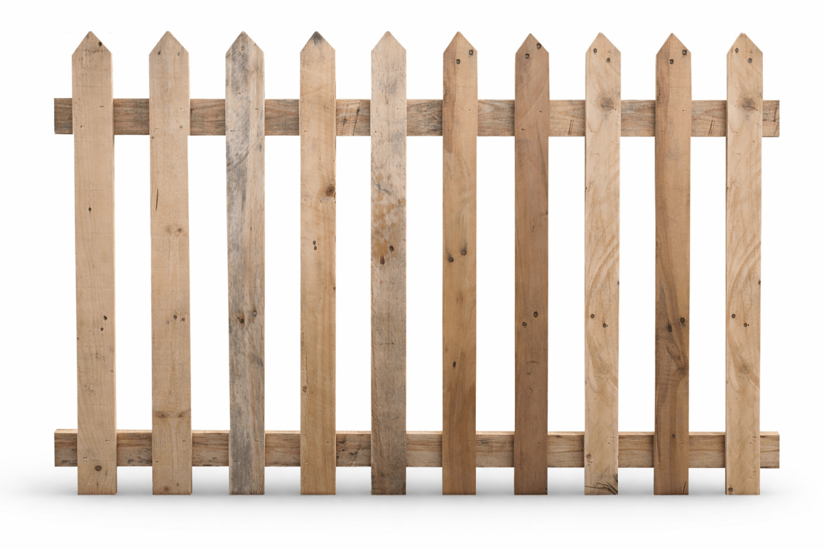 Natural Pointed Top Picket Fence Panel - WoodCladding.co.uk